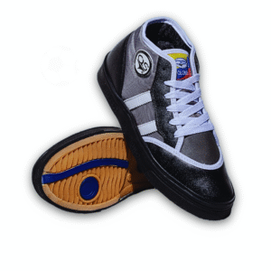 BOTA FUTSAL GRIS Y NEGRO